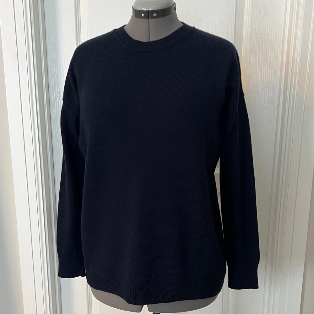 Banana Republic Todd & Duncan Cashmere Sweater